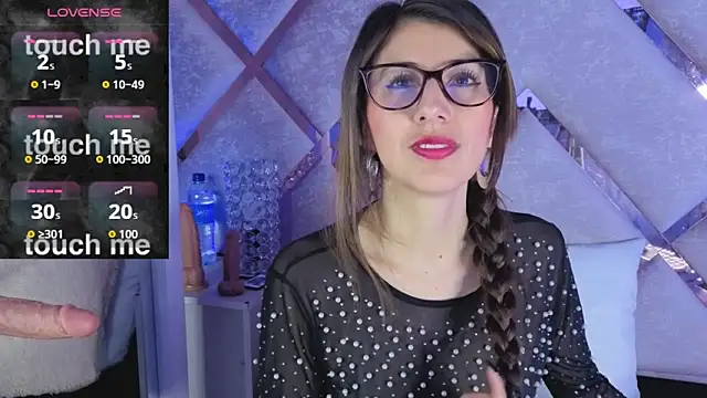  jade white  online show from February 2026 01:37:02 PM