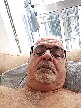 Satiro Sevilla online show from September 2025 05:13:02 PM