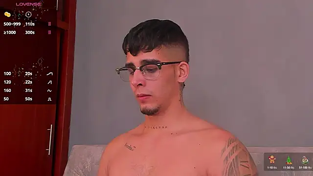 iamcamiloo  online show from December 2024 01:43:01 AM