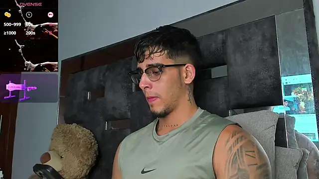 iamcamiloo  online show from September 2025 05:40:02 AM