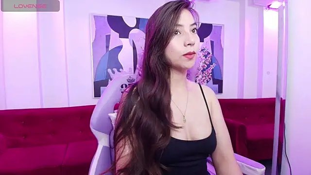 Ema louis  online show from February 2025 12:45:02 PM