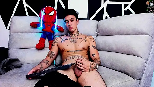 JUSTIN FULLER1 online show from March 2025 12:19:01 AM