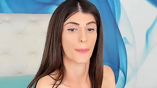 Snapshot of SkinnyDolly chatting on July 2026 06:47:02 AM SkinnyDolly online show from July 2026 06:47:02 AM
