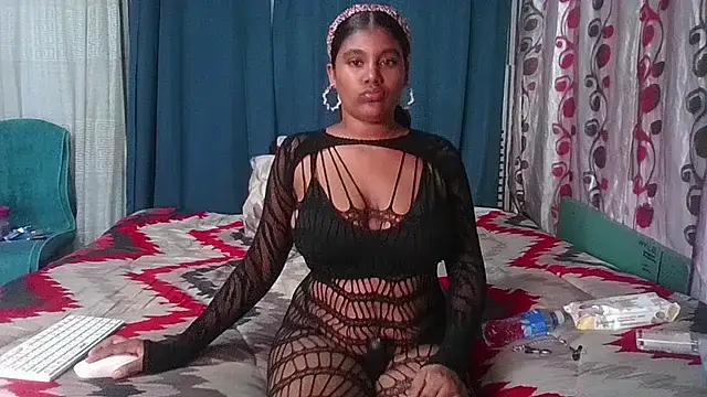 Snapshot of Lilmisskay18 chatting on April 2026 11:36:02 AM Lilmisskay18 online show from April 2026 11:36:02 AM