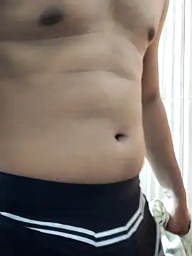 MrNick74 online show from February 2026 01:15:02 PM