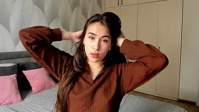 Bambiii bby online show from April 2026 02:40:02 AM