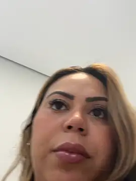 lariic online show from March 2026 06:35:01 PM