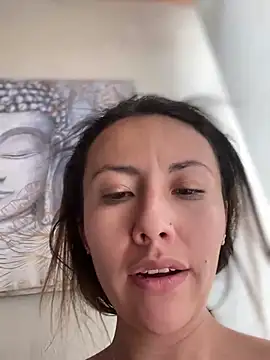 im lorein online show from January 2025 04:13:01 PM