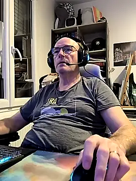 bogland33 online show from February 2025 10:53:01 PM