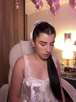Snapshot of ARITOO_ chatting on June 2026 04:51:02 AM ARITOO online show from June 2026 04:51:02 AM