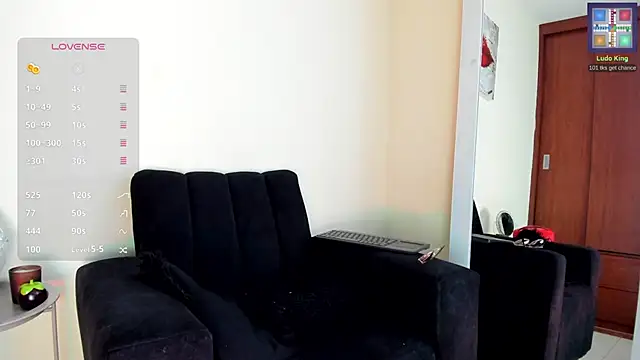 its  angelica  online show from January 2026 07:30:01 PM