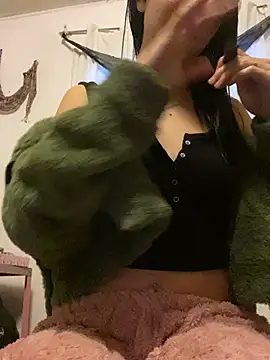 kittyprettybby online show from July 2026 09:43:01 PM