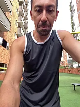 dantedesirexx online show from February 2026 07:10:01 PM