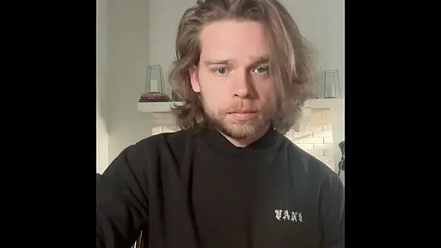 Snapshot of DaddydayDrinkzz chatting on January 2025 09:28:01 PM DaddydayDrinkzz online show from January 2025 09:28:01 PM