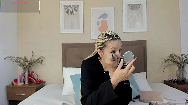 CarolinaGlamour online show from October 2025 03:01:02 AM