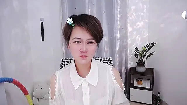 Fan ting online show from February 2025 12:00:02 PM