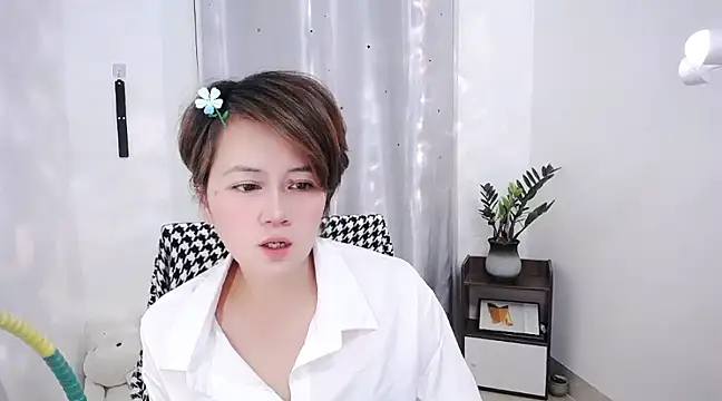 Fan ting online show from February 2025 12:55:02 PM