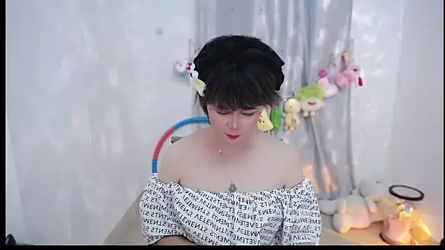 Fan ting online show from October 2025 03:21:02 PM