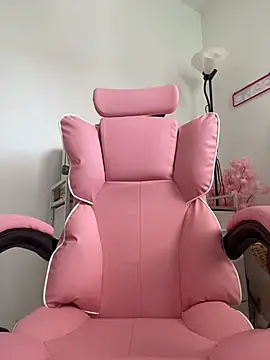 BabyFannyxx online show from July 2026 02:13:02 PM