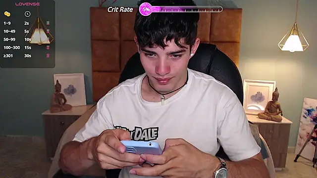 Snapshot of AlejooTwink chatting on February 2025 06:15:02 PM AlejooTwink online show from February 2025 06:15:02 PM