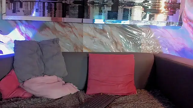 Snapshot of Layla_707 chatting on March 2025 03:35:01 AM Layla 707 online show from March 2025 03:35:01 AM