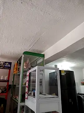 siri duque online show from February 2025 01:30:02 PM