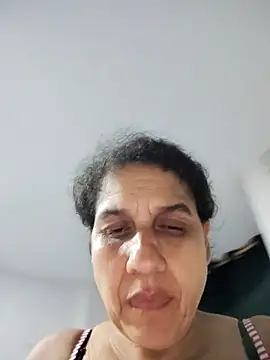 siri duque online show from February 2025 11:37:01 PM