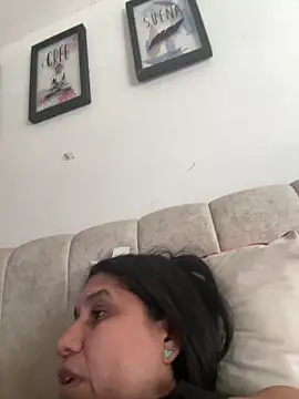 siri duque online show from March 2026 10:05:01 PM