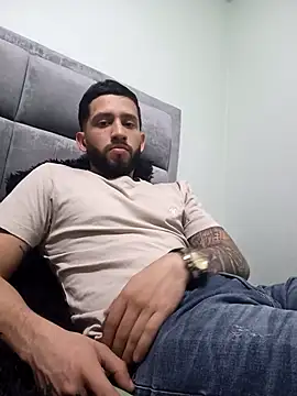 Snapshot of maxXximo777 chatting on December 2024 02:12:02 AM maxXximo777 online show from December 2024 02:12:02 AM