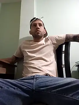 Snapshot of maxXximo777 chatting on January 2025 02:45:02 AM maxXximo777 online show from January 2025 02:45:02 AM