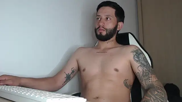 Snapshot of maxXximo777 chatting on March 2025 12:59:01 AM maxXximo777 online show from March 2025 12:59:01 AM