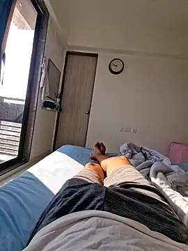 vivanpraj999 online show from November 2025 03:45:01 AM