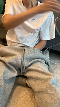 Snapshot of kimkim123123 chatting on October 2025 04:20:02 AM kimkim123123 online show from October 2025 04:20:02 AM