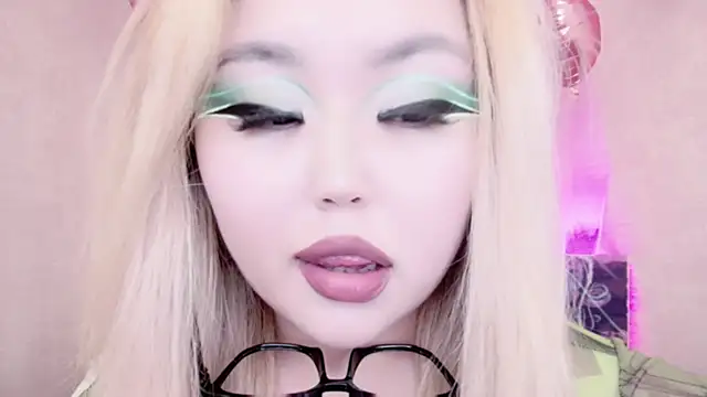 amelia sunlight online show from February 2025 12:32:02 AM