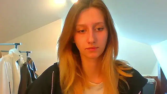 LUNA delight online show from March 2025 02:35:02 PM