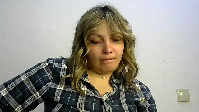 Snapshot of Iskor_ka chatting on December 2024 07:27:02 PM Iskor ka online show from December 2024 07:27:02 PM