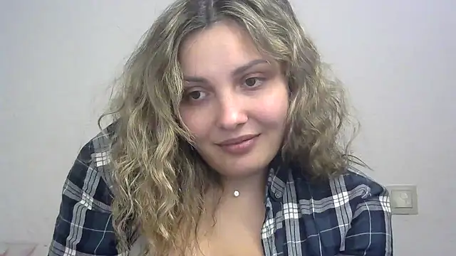 Snapshot of Iskor_ka chatting on January 2025 05:44:01 PM Iskor ka online show from January 2025 05:44:01 PM