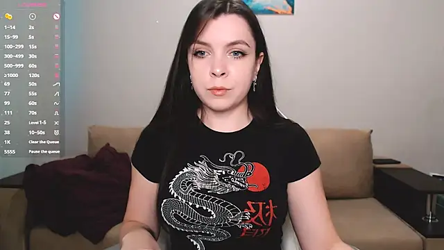 lunalovesu online show from September 2025 04:06:01 PM