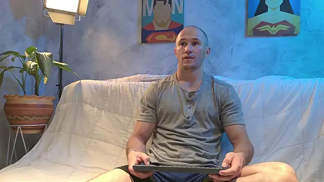 AxelFairchaild online show from January 2026 01:26:01 PM