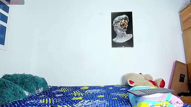 Lilybaudinx96 online show from November 2025 04:12:01 AM