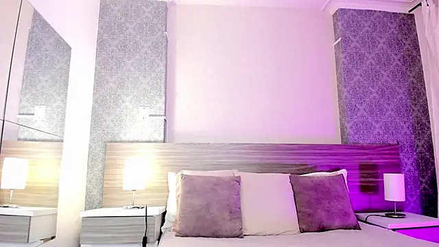 Mistyca online show from March 2025 01:54:01 PM