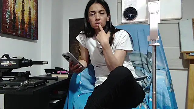 Snapshot of Afrodita_Arggeniss chatting on December 2024 02:19:02 AM Afrodita Arggeniss online show from December 2024 02:19:02 AM