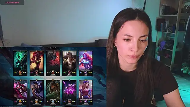 Snapshot of Space_X_Roxy_ chatting on March 2025 08:21:02 PM Space X Roxy  online show from March 2025 08:21:02 PM