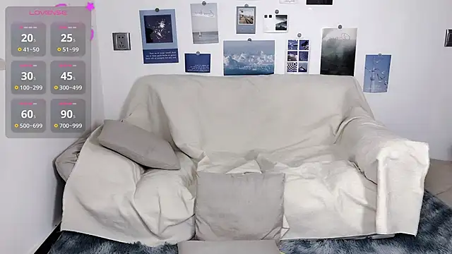 LiLiYbaby online show from December 2024 07:49:02 PM