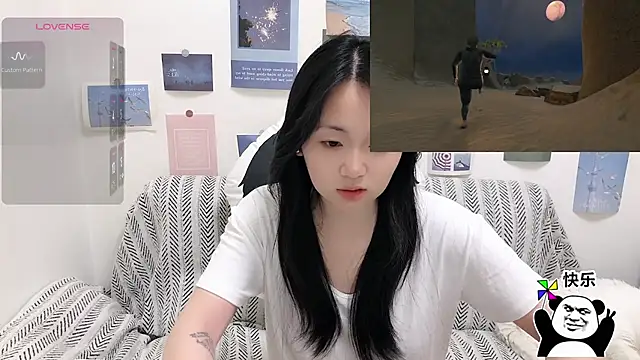 Snapshot of LiLiYbaby chatting on January 2026 06:28:02 AM LiLiYbaby online show from January 2026 06:28:02 AM