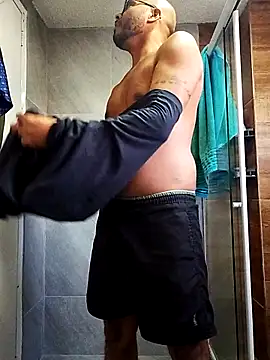 Snapshot of johnwalkerRjts chatting on April 2026 07:53:01 PM johnwalkerRjts online show from April 2026 07:53:01 PM