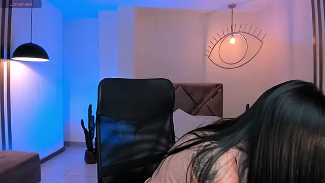 AlanaCraft online show from December 2025 12:21:01 PM