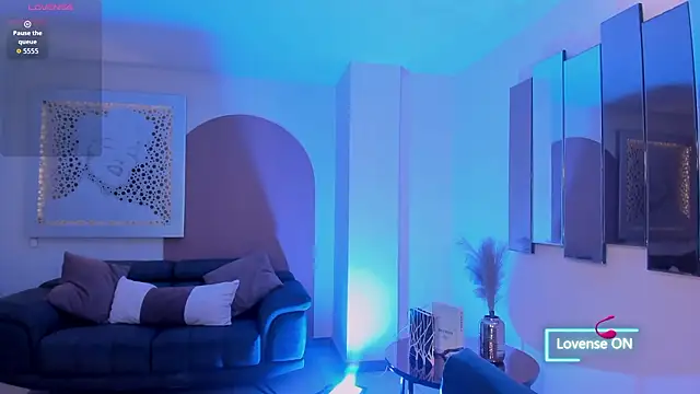 MaddisonLowe online show from February 2026 10:50:01 PM