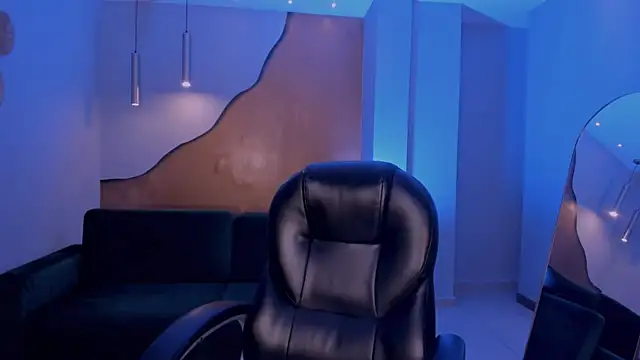 MaddisonLowe online show from March 2026 08:46:02 PM