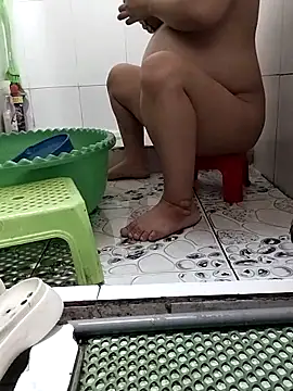 Mimi18x online show from March 2025 07:15:01 AM